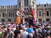 La fête de Gayant à Douai (géants Monsieur Gayant, Madame Gayant, Jacquot, Fillon et Binbin)