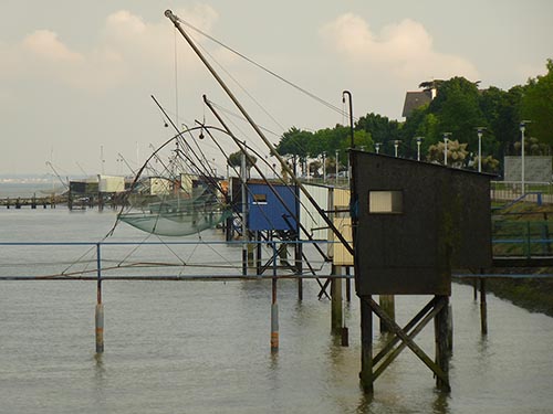 Cabanes de pêche sur l'estuaire - © Anatole Danto