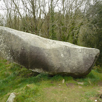 Bateau de pierre de Saint Conogan