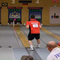 Ninpin bowling schere