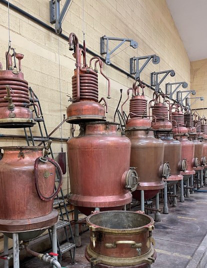 Distillerie Le Puy-en-Velay © Ca-therine Virassamy 2024.